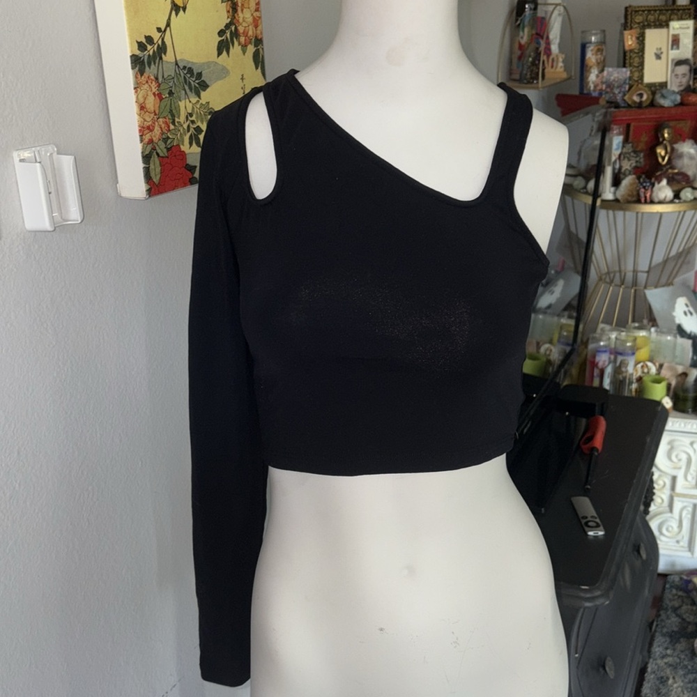 bebe Elegant Black Cut-Out Crop Top